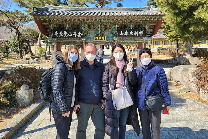 Beomeosa Temple and Hongbeopsa Temple Tour and local market tour - Photo 1 of 25